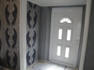 Glööckler Tapeten silber Eingang